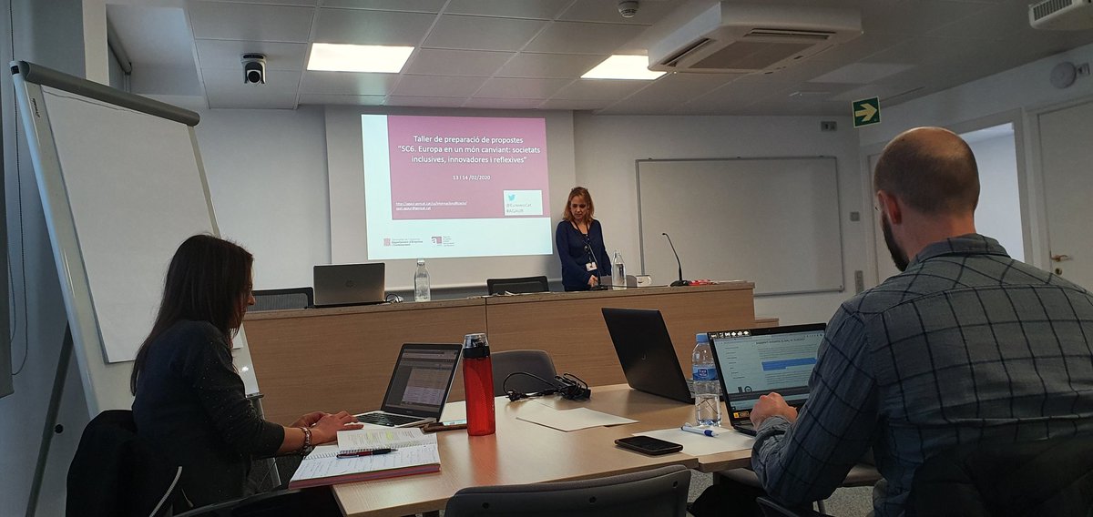 Taller de preparació de propostes H2020. Treballarem i avaluarem el nostre projecte ARTLAS <a href="/EuraxessCat/">Euraxess Catalonia</a> #AGAUR <a href="/GREPAI_UdG/">Grup de Recerca GREPAI</a> <a href="/UdGEducacioPsic/">Facultat Edu. Psico</a> #recerca #artlas @ColomerFeliu <a href="/dolorscanyabate/">@dolorscanyabate</a> <a href="/mbassachs/">Marcel Bassachs Birosta</a> <a href="/OsloMet/">OsloMet</a>