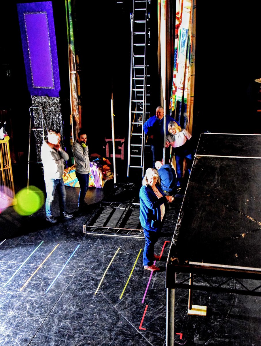 Company Of Four tweet media