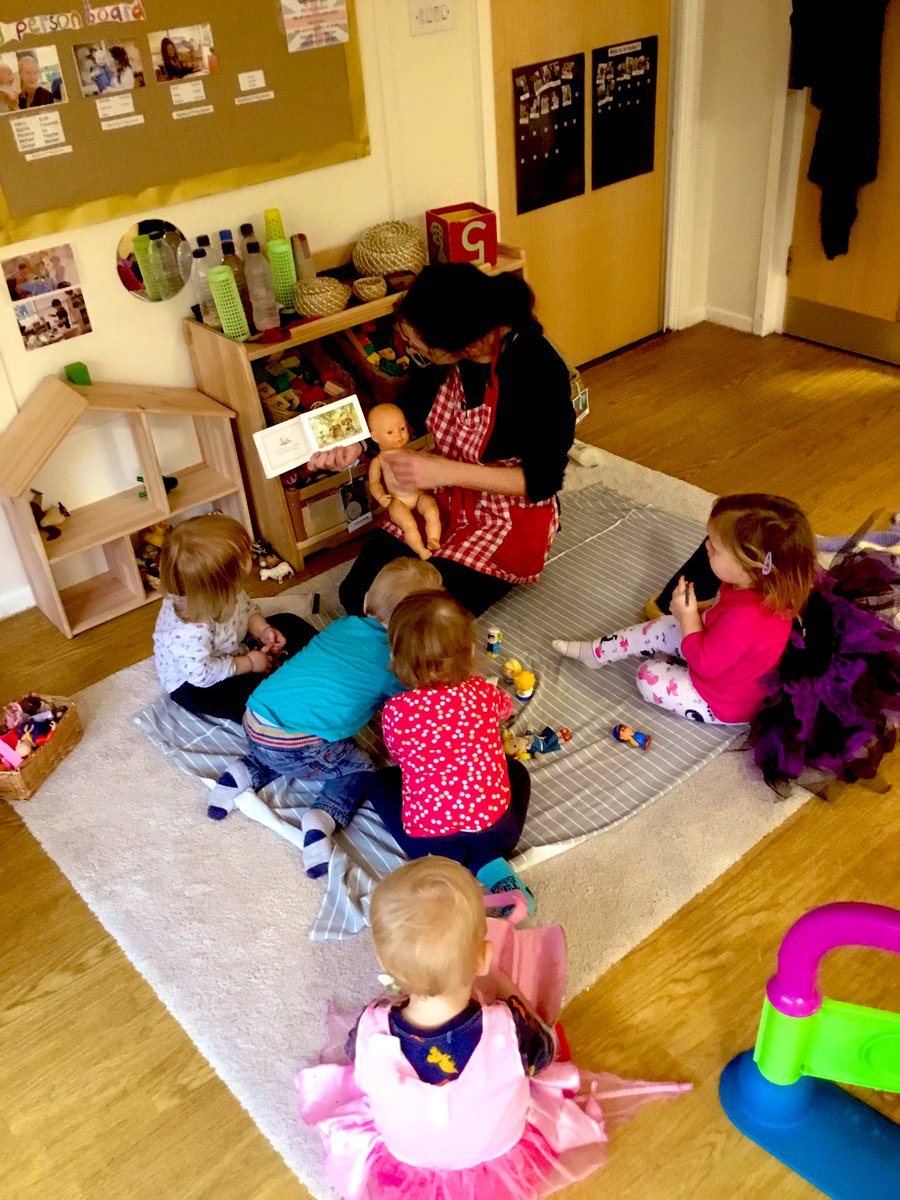 snapcorsham's tweet photo. Today in Elephants we were re-enacting the ‘Each Peach Pear Plum story’ using different characters and props. We even had our very own wicked witch and Cinderella 👸🏼🧙🏻‍♀️ #literacy #communciationandlanguage #makingrelationships #imaginationfun #rhyminglanguage https://t.co/gpfJ4B6qXV