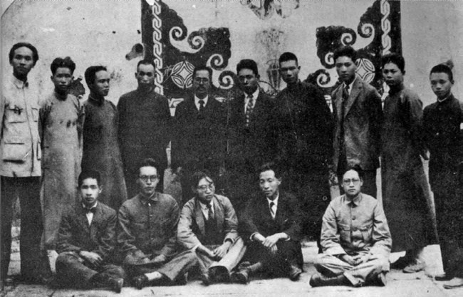 Revolutionary Shinmin was organized by the Korean Anarchist Communist Federation and as an autonomous territory it was known as the “Korean People’s Association in Manchuria.” (Picture of the federation members)