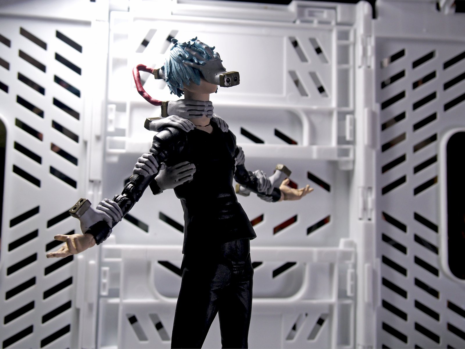 トコ口シアン On Twitter Mcfarlane Toys 死柄木弔 昔トライガンやakiraなども出してたマクファーレントイズから久しぶりにジャパン作品のヒロアカシリーズ あんま動かないスポーンの印象あるかもしれないけど今回は肘膝二重関節に首の付け根や軟質素材の胴体の中もbj