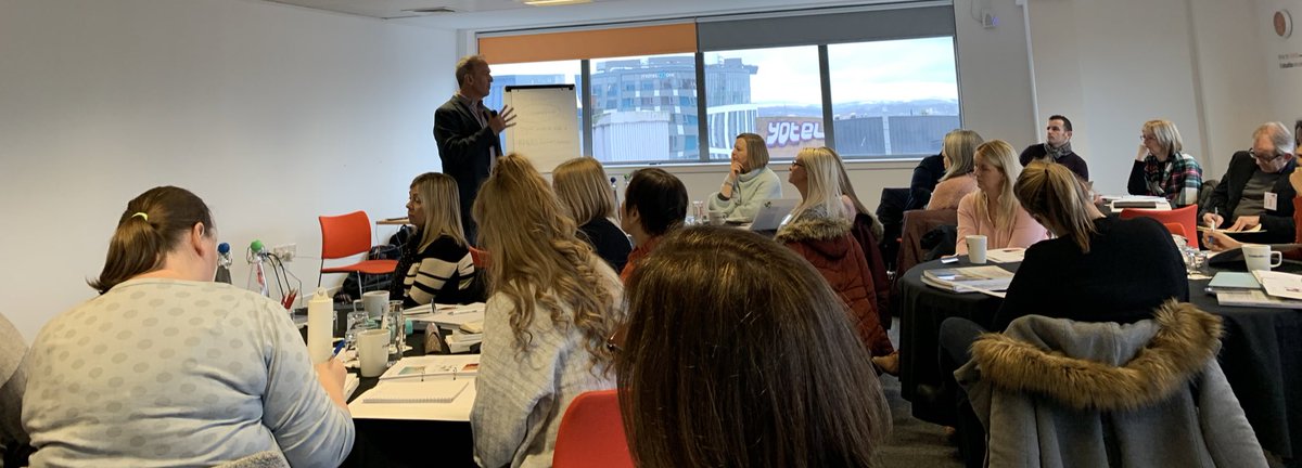 ChallengeLearn's tweet image. And we’re off! Welcome to the #Glasgow Developing Resilient Learners workshop with @JamesNottinghm 👏 #ChallengingLearning #ResilientLearning