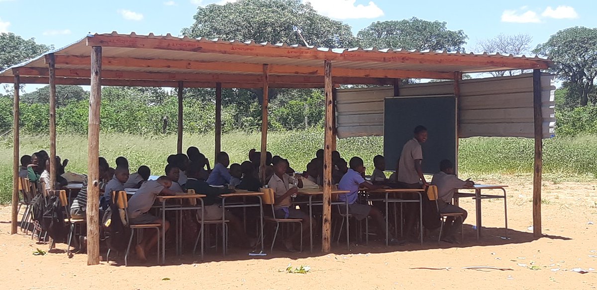 Kulisuka Primary School in Nkurenkuru, Kavango West.# 700 learners# 13 teachersOnly 5 permanent classrooms out of 15.Only 3 teachers are assigned to grade 4 - 7. Principal says it is impossible to develop a grade 4 - 7 timetable.These people should sue GRN for