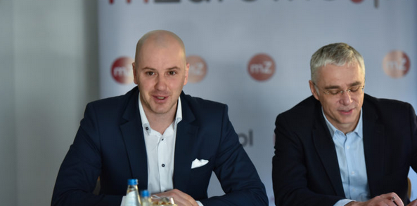 AllPolska's tweet photo. All.Can Polska jest partnerem debat @ZdrowieM  poświęconych poprawie opieki nad pacjentami onkologicznymi w Polsce. Skrócenie i usprawnienie ścieżki pacjenta od diagnozy do leczenia to element konieczny i jedno z najistotniejszych wyzwań dla systemu  https://t.co/V3tK1YH0PW https://t.co/Xcqa83RQpX
