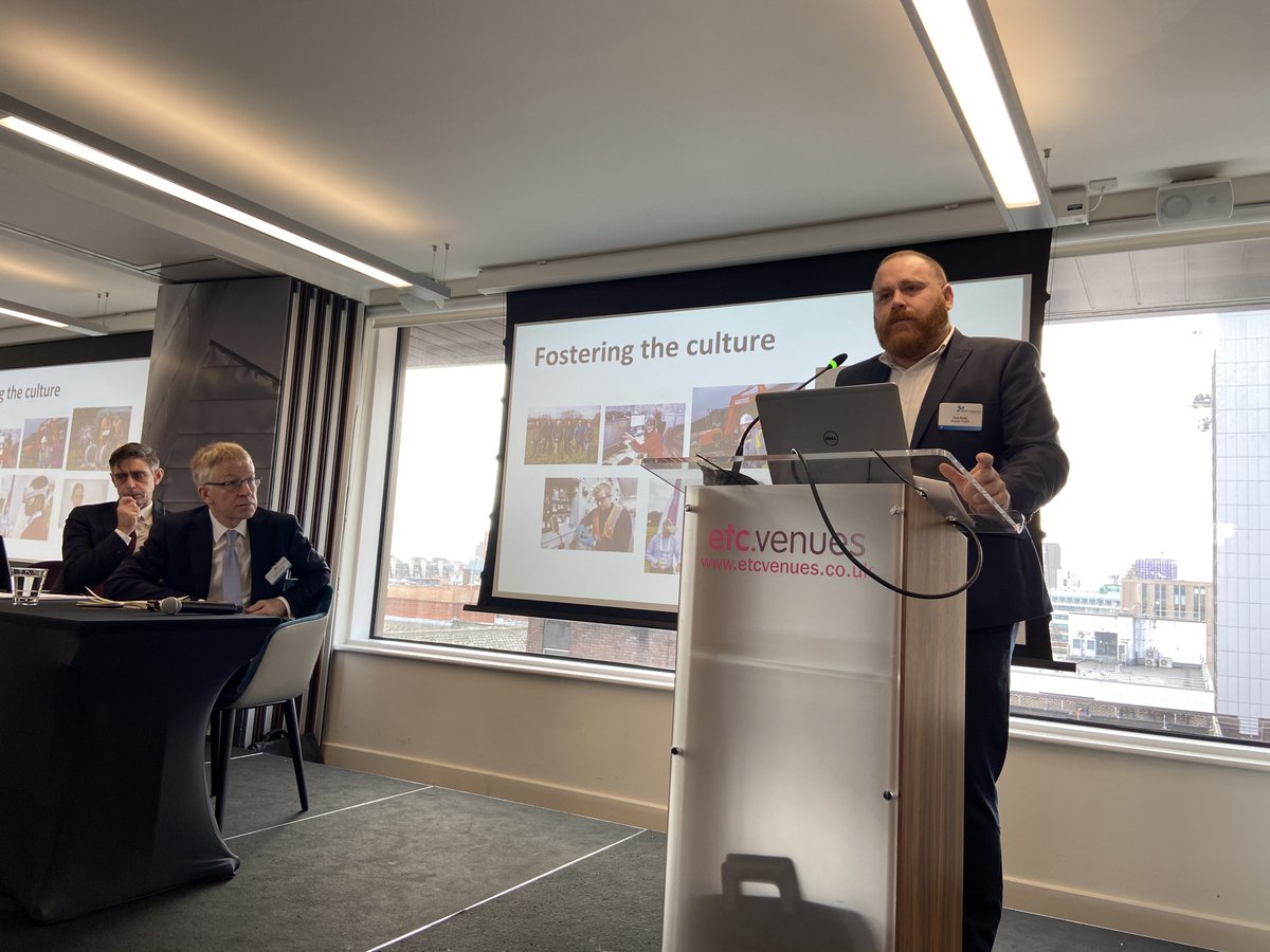 MPAssociation's tweet photo. Rob Kelly, @AnglianWater says “Implementing a systems approach starts with culture and behaviours. It won’t happen without collaboration”  @itsrobisitnot  #mpaevent https://t.co/3khXnJF63F