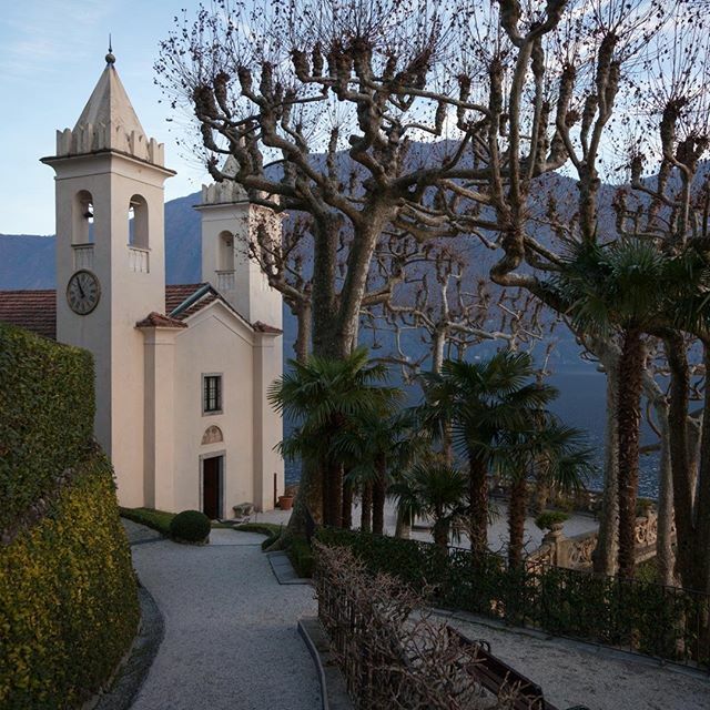 La chiesetta di Villa del Balbianello.⁠
La villa riaprirà al pubblico il 13 marzo⁠
⁠
The little church of Villa del Balbianello.⁠
The villa, most famous for being featured in Casino Royale and Star Wars Episode ll, will reopen to the public on March … ift.tt/2weAilg