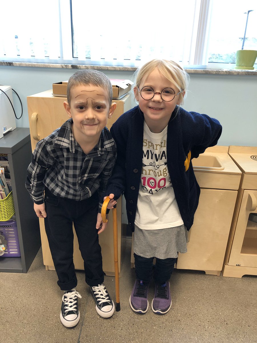 FCSWV's tweet photo. New River Primary celebrates our 100th day of school. FY 20 please slow down! #wveducation #100dayofschool #lovemywvschool #FayetteBridgeToSuccess https://t.co/QNRqjLmK67