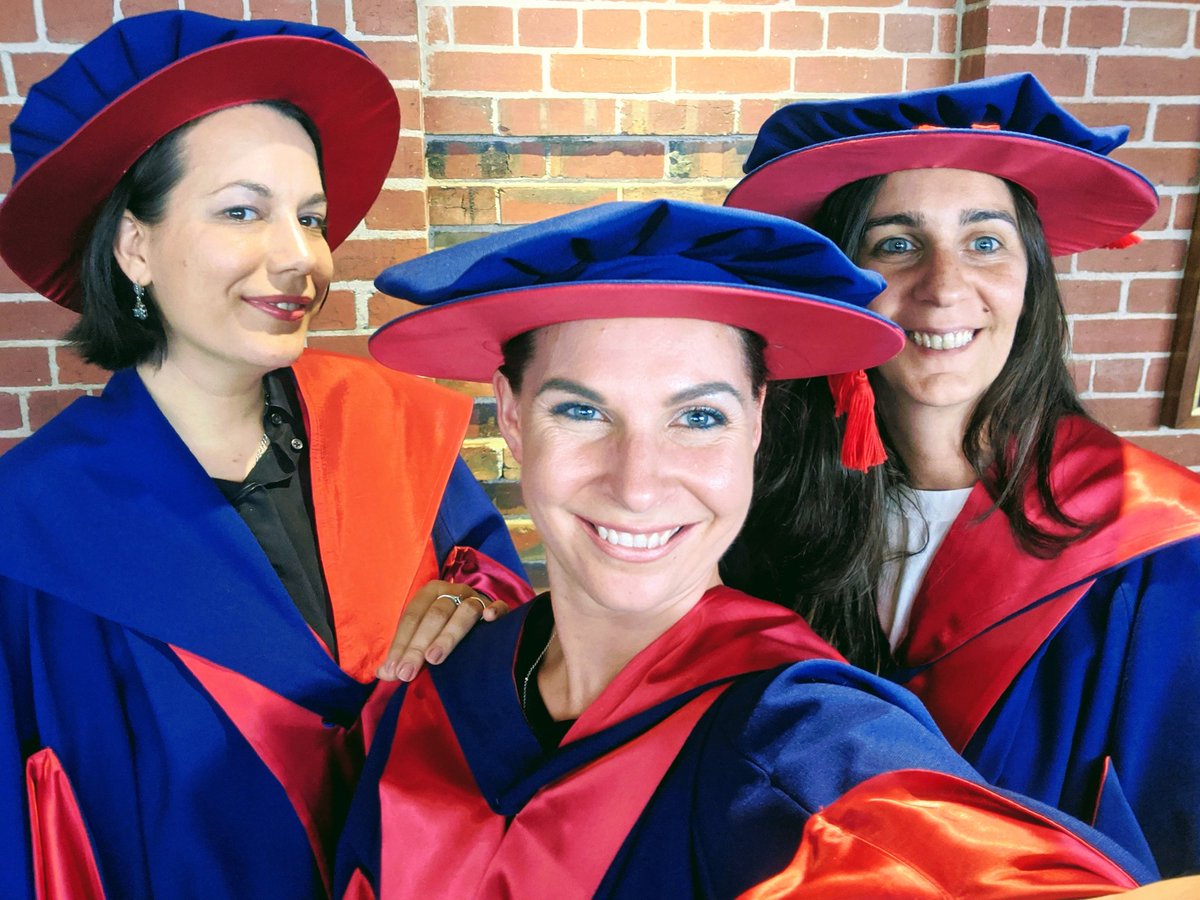 KajaAntlej's tweet image. Ready to graduate our students... With Dr Svetlana Stevanovic and Dr Mariana Paulino. Congratulations! Well done everyone! #DeakinGrad 🎓