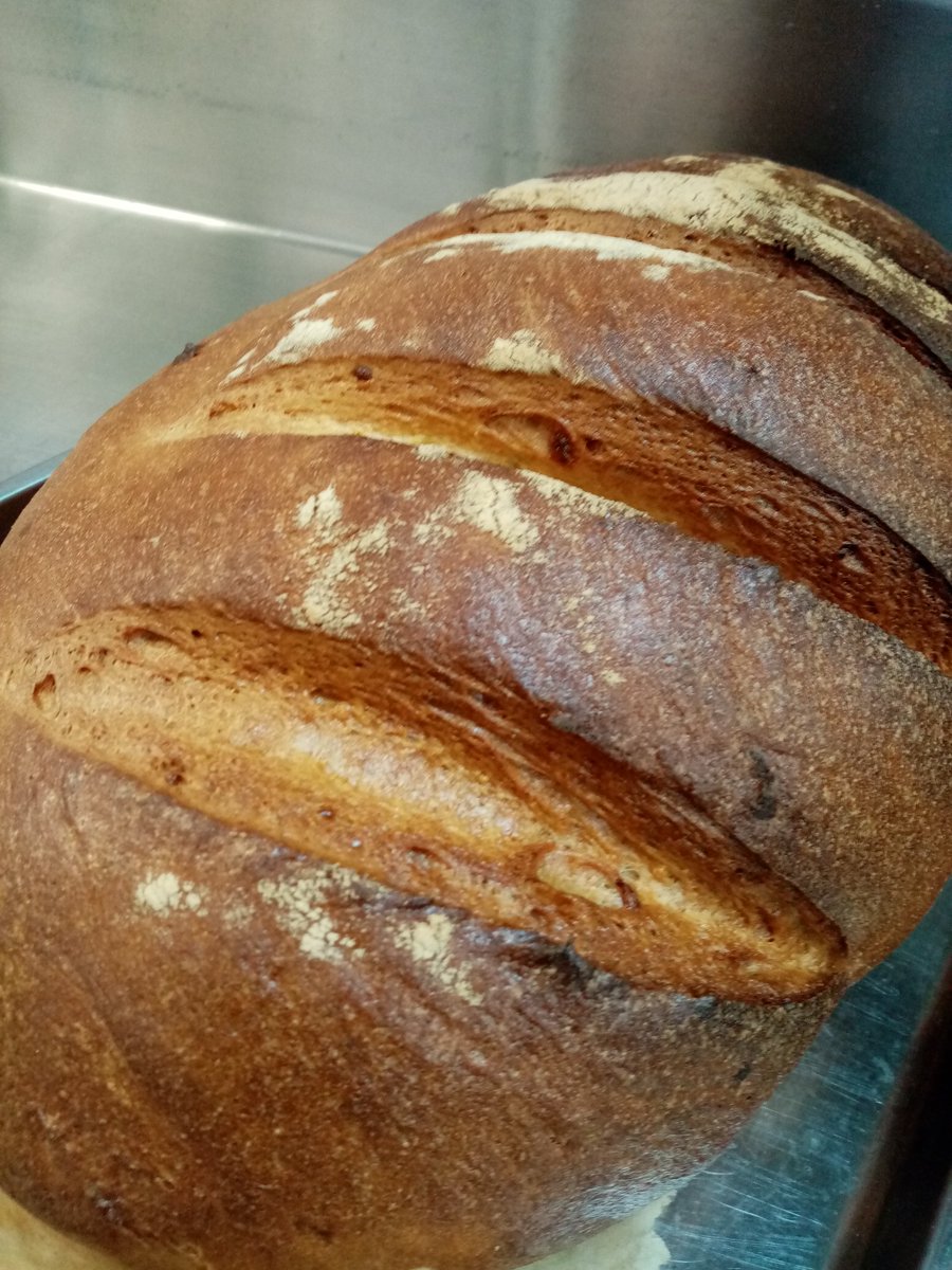 JaworJim's tweet photo. And he did it again!!! #kitchenangel David baked Cheddar bread for today's lunch @drummondfood. And I'm telling you... He loves his bread❤️🍞💕🥖💖 @CarolineBaci @neilbird1969 @Mrstontour https://t.co/8rxi1d7P3F