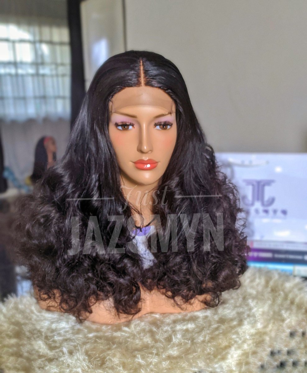 justjazsmyn's tweet photo. Pls RT๐
Few hours to Valentine. Holla we can still deliver
1st frame (18" kinky straight 50k)
2nd (16" SDD spiral curl 65k)
3rd (12" SDD Colour 27/2 40k)
4th (16" 18" 20" SDD 75k)
Ps: we customise budget friendly wigs. Just send us a DM.
#firecondoms #burna #ValentineIsComing https://t.co/DrQmZU87hS