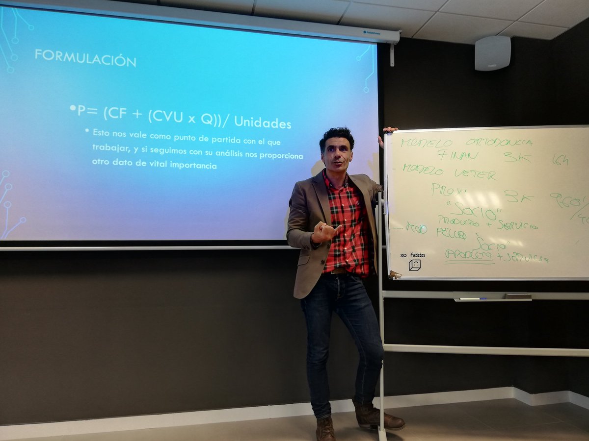 aicuesta's tweet photo. Calculando PVP @villovi_fisio https://t.co/ar5XFy1Y7L