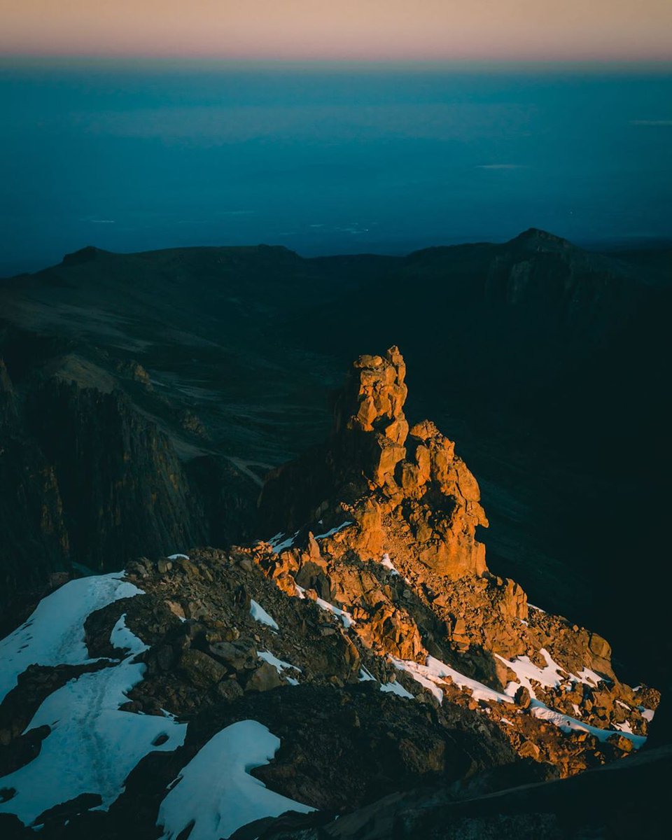 kenyapics's tweet photo. Good night from the roof of Kenya. Photo by Jeff Hennessey https://t.co/c3zAcw4SlM