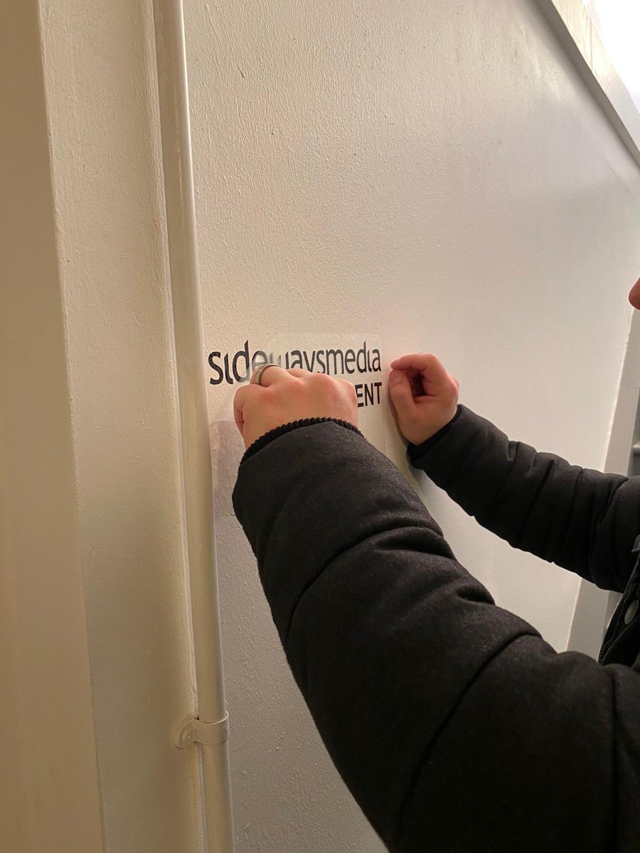 lotusdigiprint's tweet image. Wall/door vinyls printed, cut and applied for @hellosideways last week. #Ashford #Kent #Print #Design #Media