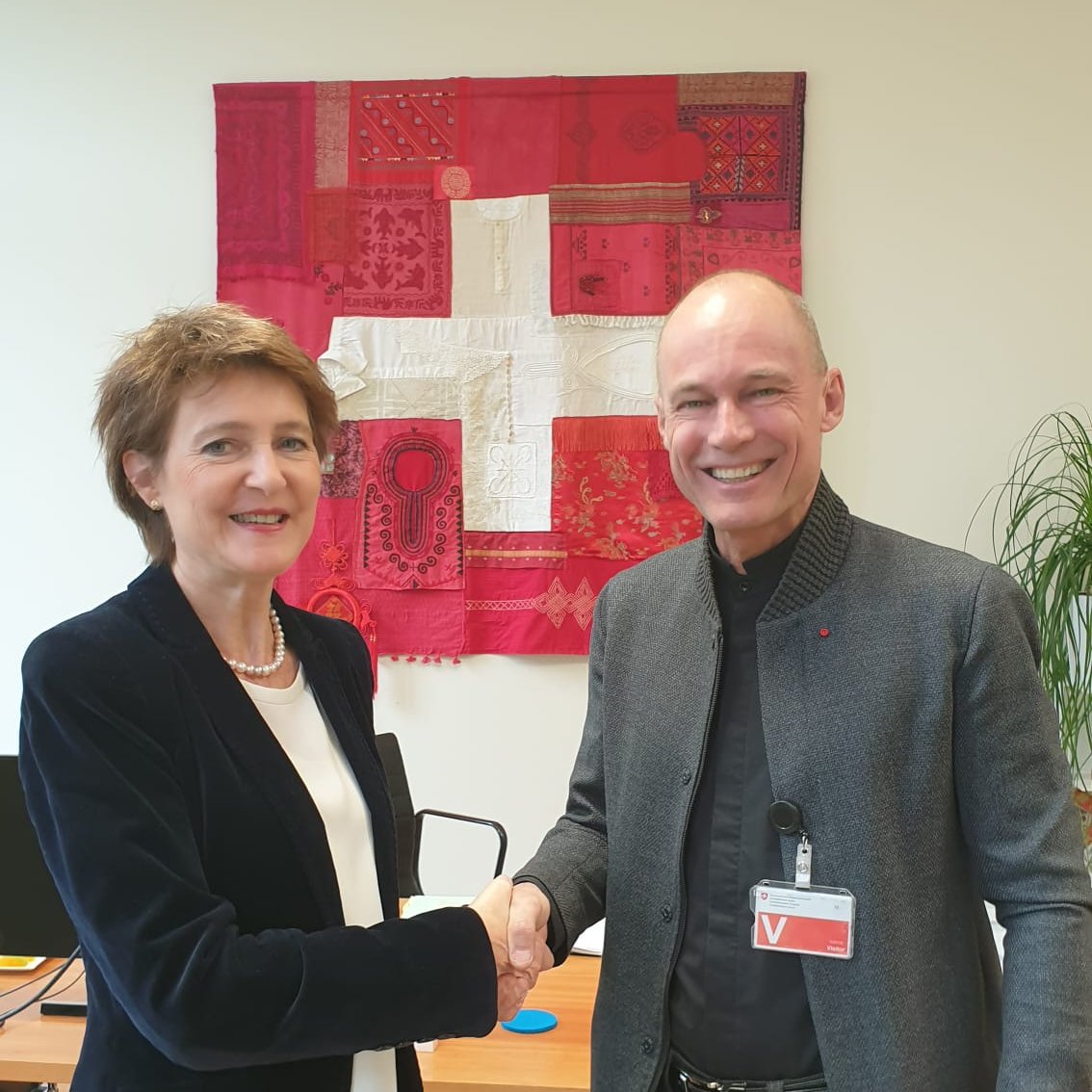 bertrandpiccard's tweet photo. Meeting with President @s_sommaruga of #Switzerland to promote the technological #solutions that can help them reach their #ClimateTargets and stimulate the Swiss #Economy. https://t.co/sESapz5Qzf