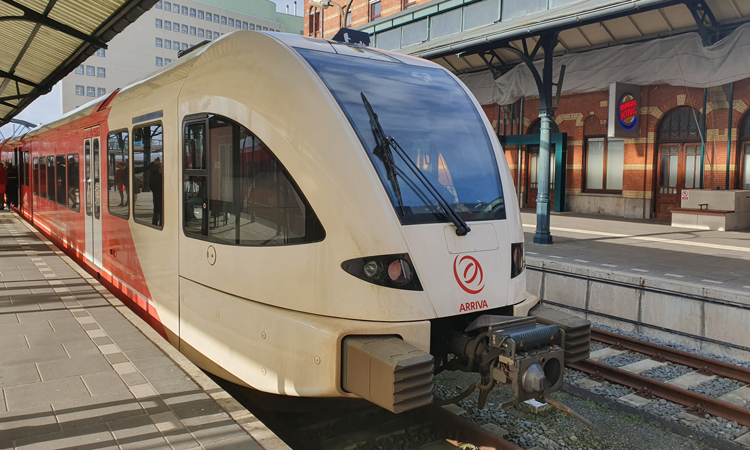 GlobalRailway's tweet photo. .@Stadler_UK, together with @ProRail, The Provincie Groningen and Arriva Netherlands, have transported passengers on an #ATO (#AutomaticTrainOperation) test train for the first time @ArrivaGroup https://t.co/yxa8gdgZF9 https://t.co/aovQte0wJO
