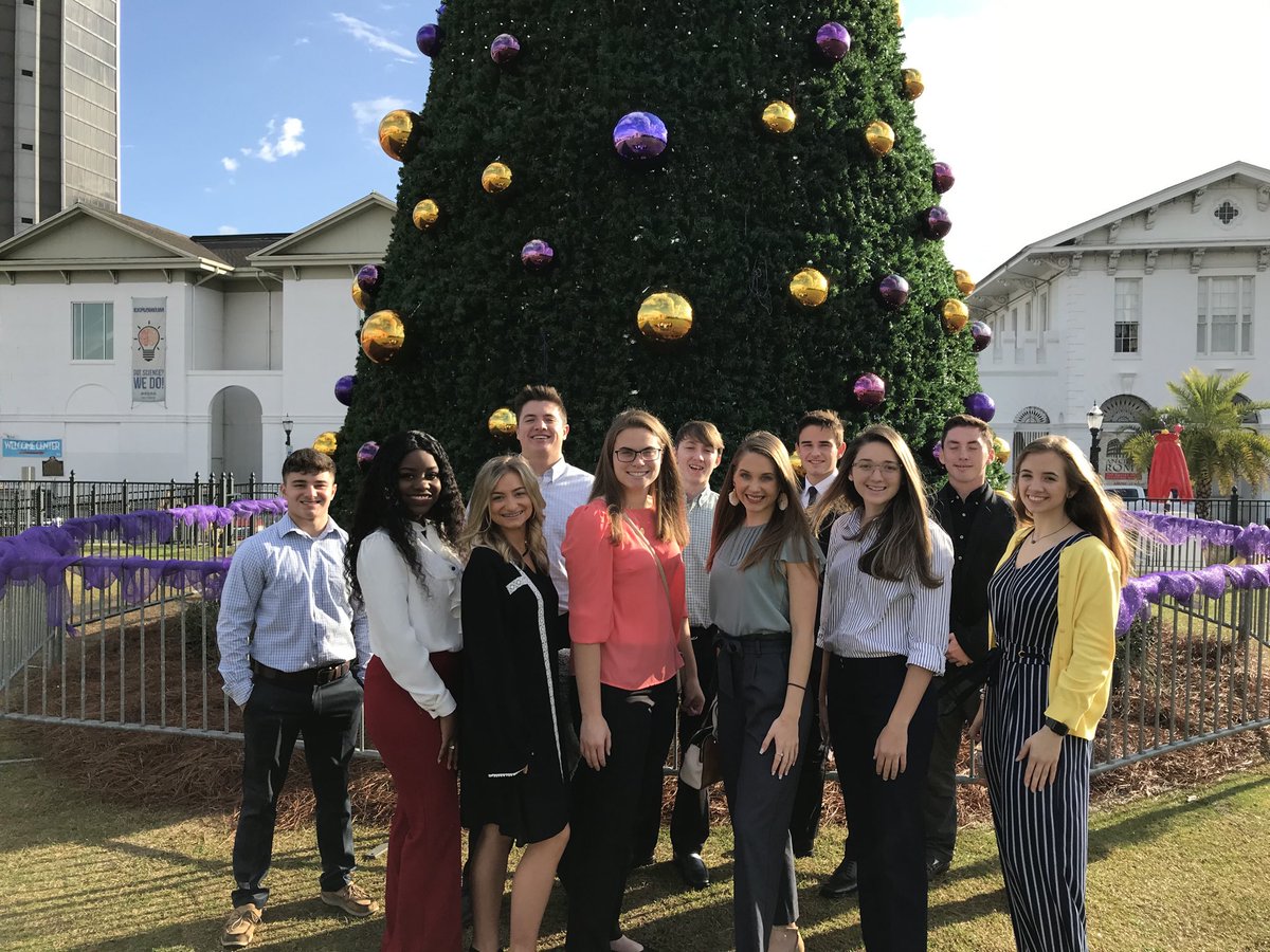 daily_viking's tweet photo. MGM seniors begin the American Legion sponsored city county government field trip. https://t.co/x8FrD3iaDx