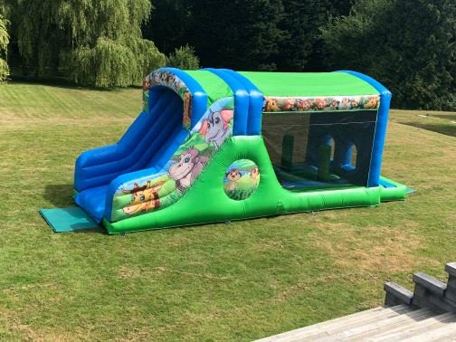 Go wild in the jungle with this amazing bouncy castle from Rick's Castles.

Climbing deep in the heart of the jungle and escaping down this fantastic slide. Jump around in the wilderness to the internal inflatable bish'n'bash run through. 

ow.ly/JM5T30peXiv