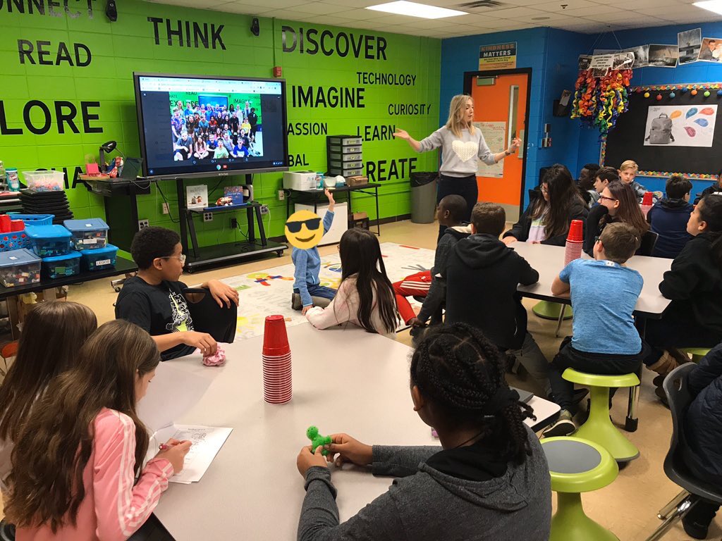 We have officially started planning for @LemonadedayLou!! These 5th graders in @nunn0612 are ready to get their business started. 🍋 @DunnPrincipal @LibraryDunn @DunnDolphinsAP #STEAM