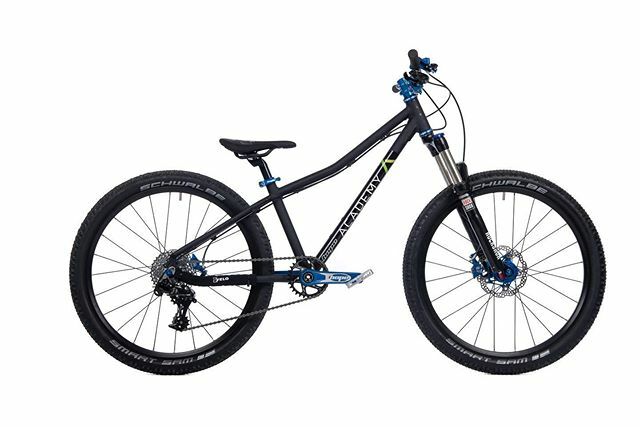 Check out our 24” Academy bike with <a href="/hopetech/">Hope Technology</a> blue components!! Ready to hit the trails! 
Purple and Orange components available too! Get in touch via our website to rent yours! 
#hopeacademyuk #startthemyoung #hopetech #startyoungneverstop ift.tt/2SHjdYH