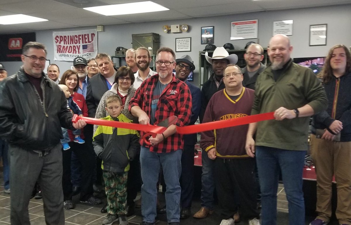 Many thanks to the #DeSoto #Kansas Chamber of Commerce, Mayor Rick Walker, new friends and old who came out for our #grandopening. We appreciate each and every one of you! #ribboncutting #desoto #desotoks #desotokansas #desotoksgunshop #kansascity #upinarmskansas #gunsales #guns