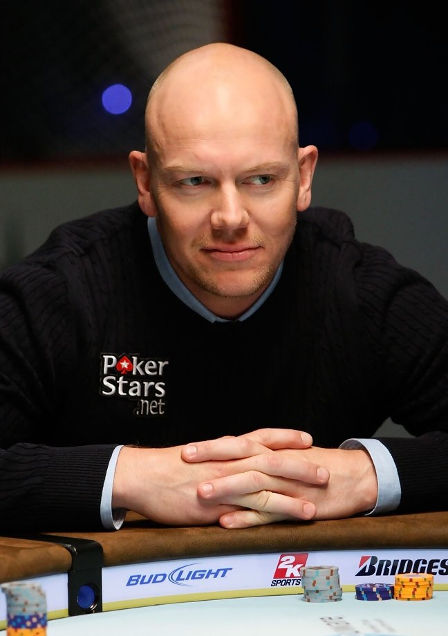 Happy 49th Birthday to poker player Mats Sundin. 