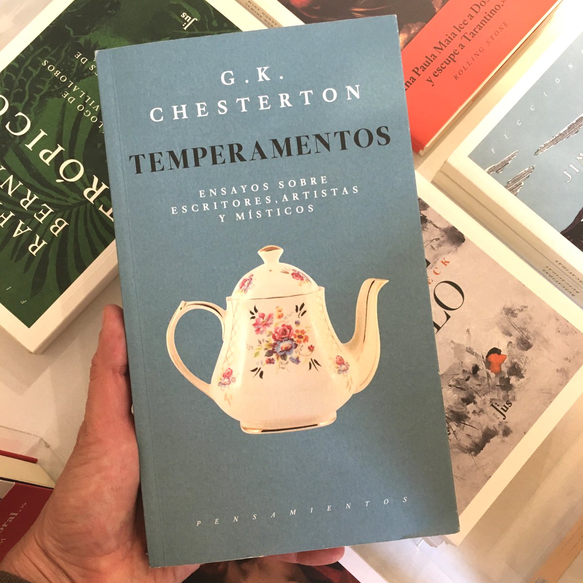 «Su corazón estaba en el lugar correcto, aunque él estuviera en el lugar equivocado.» TEMPERAMENTOS de G.K. Chesterton, el perfecto regalo de #SanValentín para los amantes del arte.