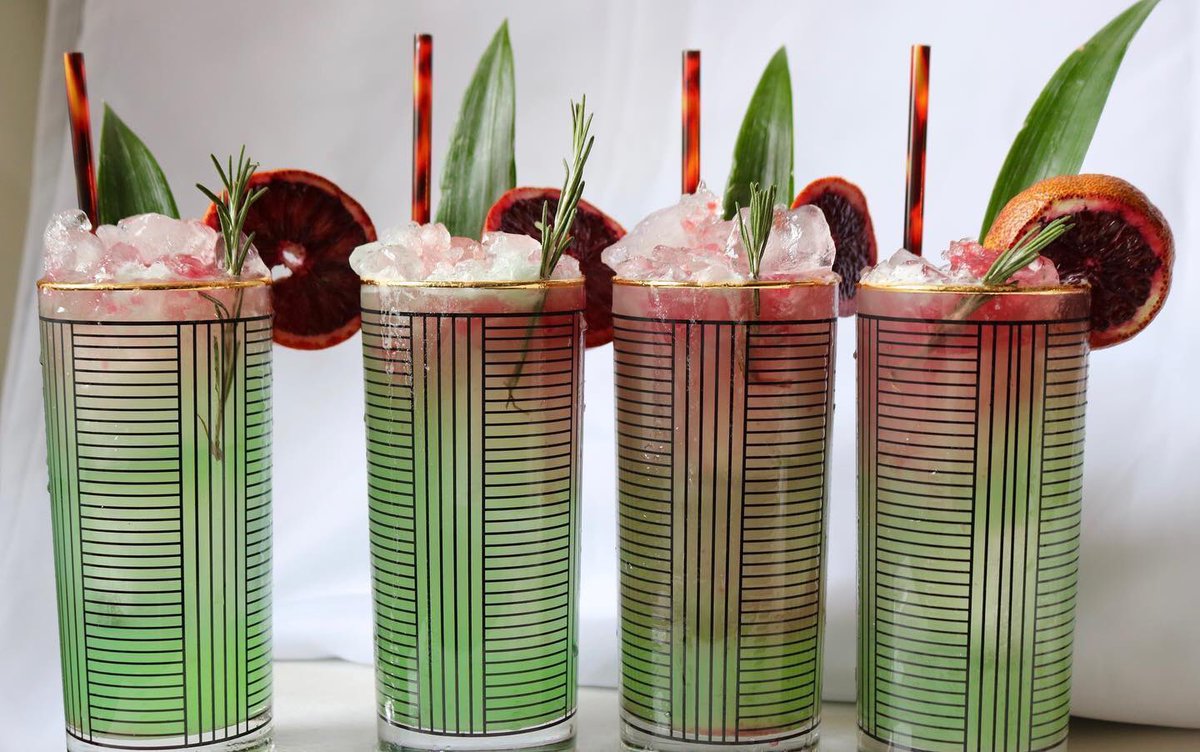 OpenBarH's tweet photo. We can serve this delicious cocktail at your next event. Wow your guests with visually pleasing and tasty cocktails. #barcatering  #mobilebarcatering  #events  #drinksfortheladies  #drinksfortheguests  #barstaff  #bartenders  #cocktailshoot https://t.co/vmXYi2vqiX