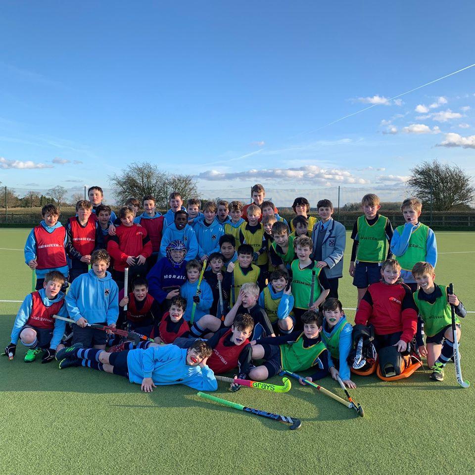 Beautiful day for inter-house hockey here at Witham yesterday 🌞🏑💛 well done Maitland who were overall winners ❤️