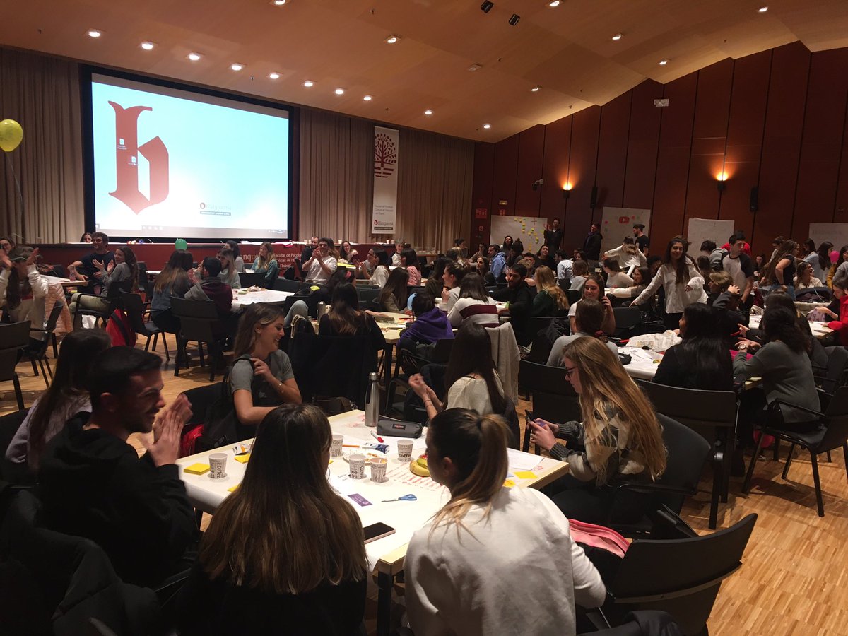 elenaojando's tweet photo. Grans #projectes #idees #reflexions #experiències dels estudiants dels Graus en Educació Infantil i Primària al #BHackday @BlanquernaFPCEE Enhorabona a tots/es!!!! @JordiDiazG @marcfsola @CarmeFloresMuxi @AngelsGeis @paula_mayoral1 @berta_aznar @MireiaCivis https://t.co/5GyviOsHMb
