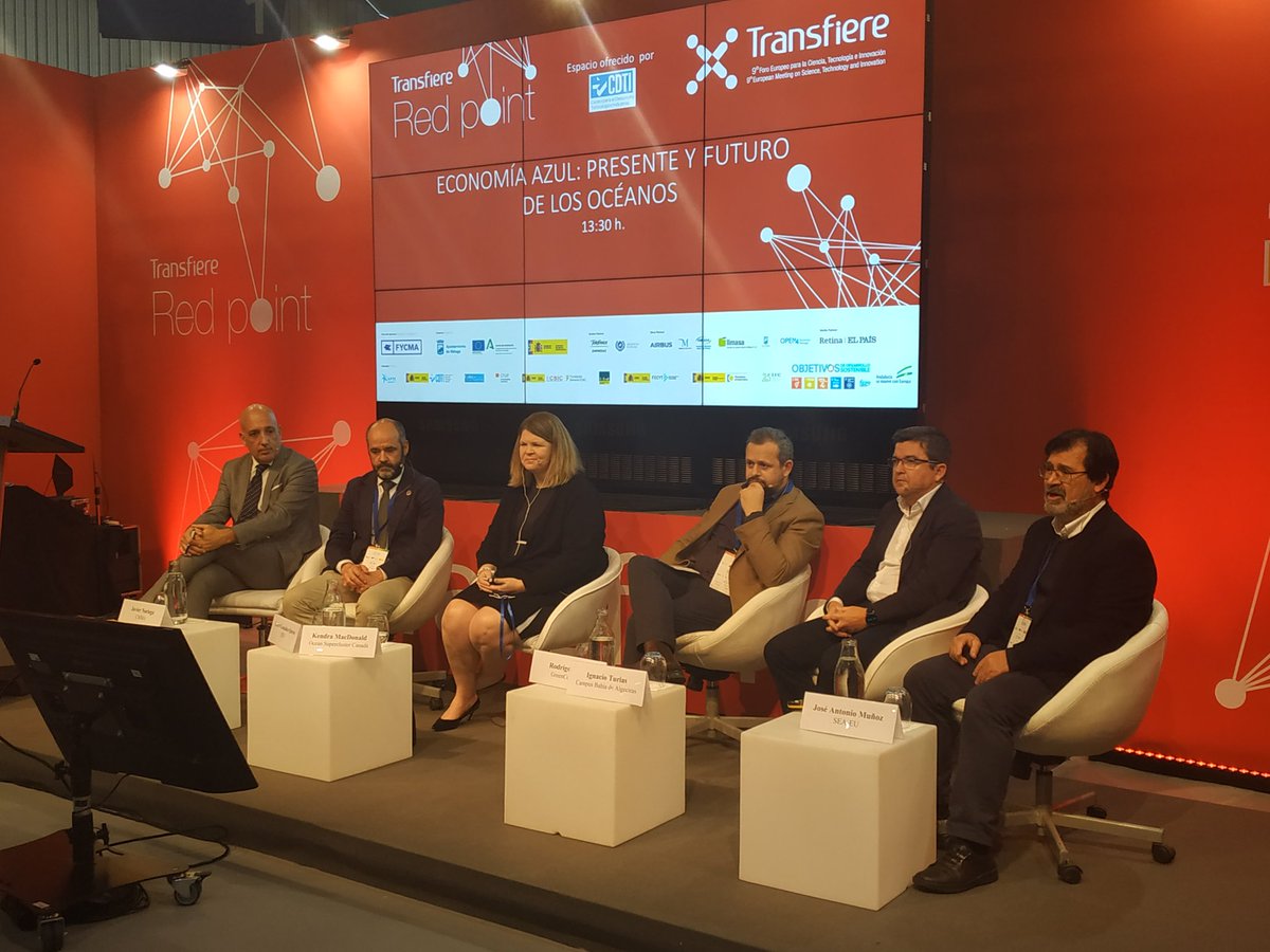 ClusterMMA's tweet photo. Very interesting themes are being treated on this round tablet to enhance the enviromental quality in the oceans for the future @univcadiz @IEOoceanografia   @CanadaOSC @kendmacdonald @ForoTransfiere @fycma @MistralMed @EU_EASME @BlueGrowthCom #BlueEconomy #BlueGrowth https://t.co/1sxHFSIPZL