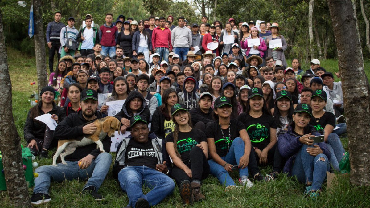 Planeta_Rural's tweet photo. ¿Bien decían nuestros ancestros "una sola golondrina no llama agua"  cuanta razón tenian? #Morerural https://t.co/dSniMpFhnY @PalabraMaestra
@SAgriculturaBoy @AntioquiaMana @miempresaverde
@asbama_ @EPC_SA
@BIOINTROPIC @vidaagro
@SemanaRural  #EnColombiaDesarrolloEs https://t.co/Ui7QG585kp