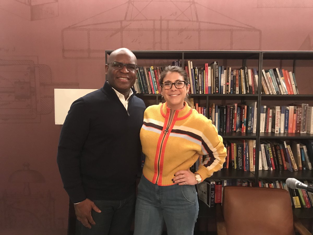 xandr's tweet photo. What goes into re-launching a brand at a company as big as @ATT? Kirk McDonald knows how – and he’s sharing the backstory on how Xandr was launched, and what exactly he does in day as Xandr’s CBO. #Unsponsoredcontent #Whatsyourdeal #advertising #podcasts

https://t.co/Os7z8ioBlu https://t.co/pDz6TUzIhV