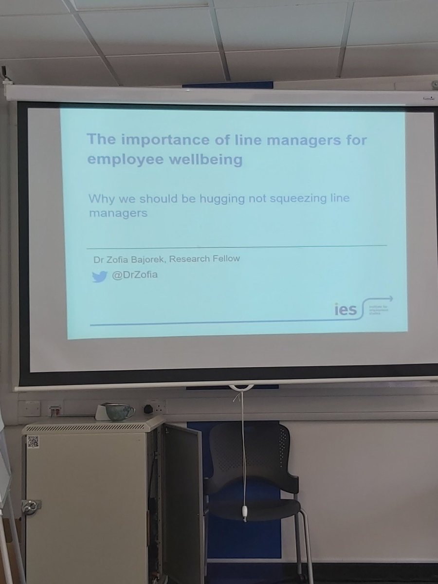 Informative presentation by <a href="/DrZofia/">Zofia Bajorek</a> on line managers &amp; the squeezed middle. Pleased to see the recognition of the emotional impact of line management, another great seminar organised by <a href="/WorkIneqsLife/">Work, Inequalities and the Lifecourse @ Solent</a> research group