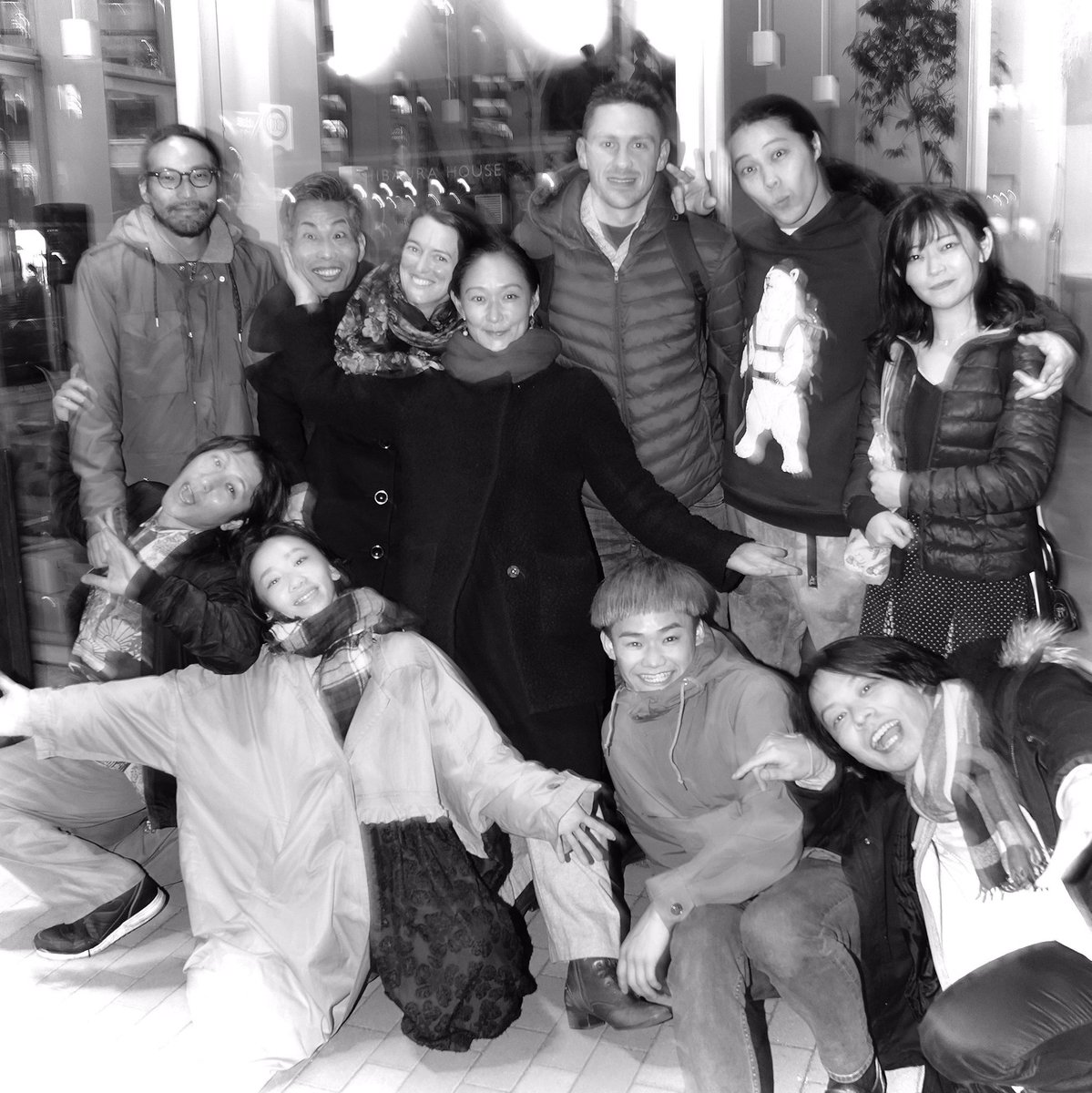 akkoakkoak's tweet photo. アイルランドとの国際共同企画　Echoes of Calling 会場に入りセッションの仕上げ！お見逃しなく！！！
photo by 大洞博靖 #dance #music #ireland🇮🇪 #松田尚子 #香取直登 #岡村樹 #永井直也 #池田遼 #横山裕章 #内藤希 #AineNíDhroighneáin #PádraicKean #大多和正樹 #北村明子 https://t.co/N5A8siCQJF