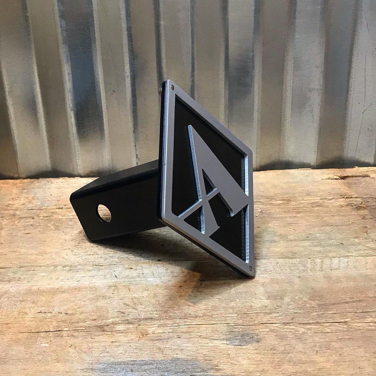 MCWeldingTx's tweet photo. Another custom Hitch Cover #mcweldingtx #hitchcover #hitchcovers #truck #jeep #trucks #jeeps #ranchlife #cattlebrand #cattle #myfarmhouse #liftedtrucks #liftedjeep #suv #texasfarming #texasranch #homested #farmer #rancher #texashunting #texasfishing #4x4 #trailerhitch #garage https://t.co/1L7pvLIi5U