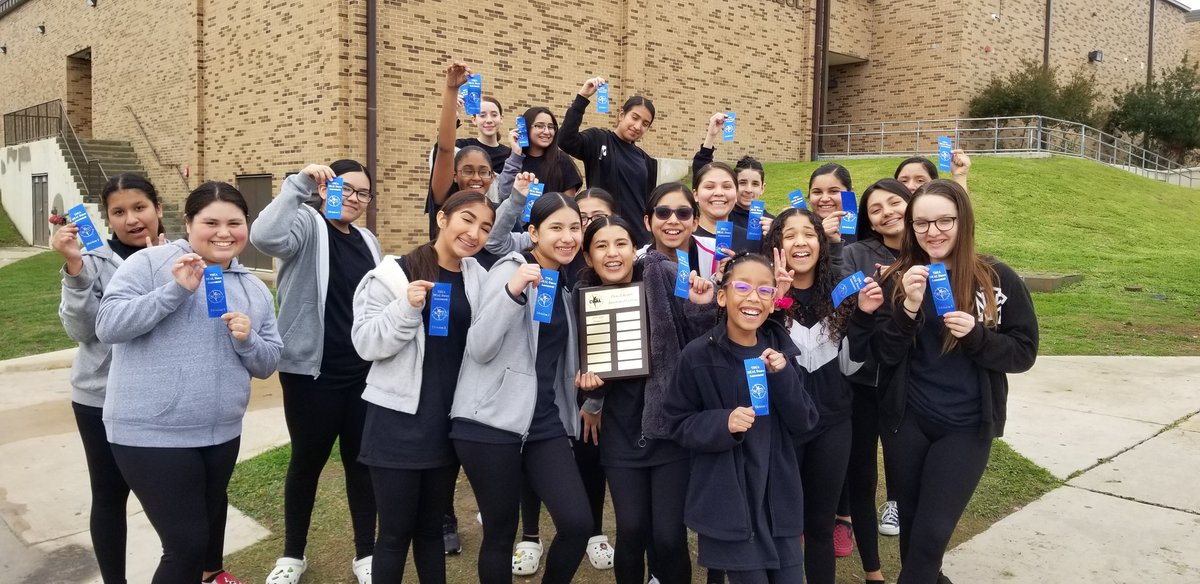 KReynaDanceNISD's tweet photo. Congrats to our @NISDRoss Dance students for scoring a Division I rank at DEAL dance assessment. Students were taught on-site choreography to learn, polish &amp; perform to showcase mastery in basic dance skills. We are proud of our dancing Rebels! #RebelWay @NISD_FineArts 
#MSdance https://t.co/HXlR3TzqHJ