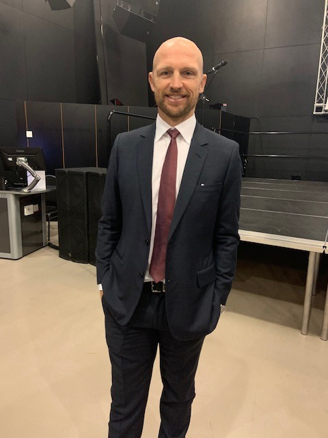 Great to have former England Rugby World Cup winner, TV Personality and Sodexo ambassador <a href="/matt9dawson/">Matt Dawson</a> in to talk to our students about health and wellbeing. 

A lucky few of our @CU_HLS Media Production students got to set up and film the interview! 

➡️ bit.ly/2So9WFZ