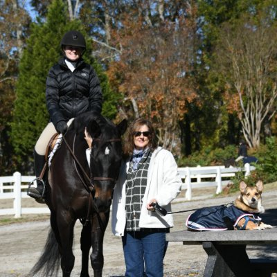 SpaceyG's tweet photo. We had to say goodbye to my companion of many yrs, Sir Oliver Terrible Corgipants. He was old, sick, it was time. So I've been rudderless, stumbling around kinda lost. On the flip side, we added 1 loopy AF horse, Cosmo the Cray to our little family. #LifeWithAnimals goes on. https://t.co/0Jy5TVFEY8