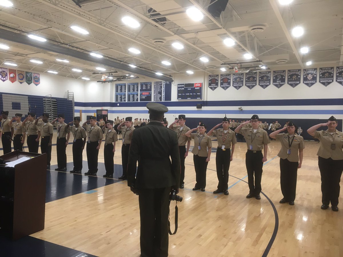pwilt_ccboe's tweet photo. ROTC demonstrating everything they’ve learned this year. We are proud of all of you! 🇺🇸 @LaPlataHS @CCPS https://t.co/4AHHb1q3qA