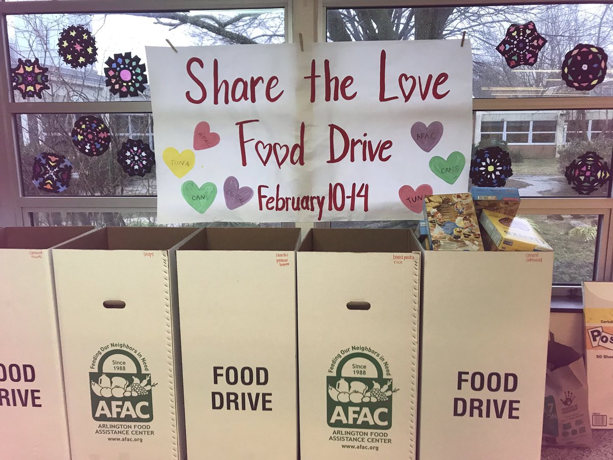 Ashlawneagles's tweet image. The boxes are starting to overflow! Way to go Eagles! Our partners ⁦@AFACfeeds⁩ will be so excited! #apsgetinvolved ⁦@VPLiaison⁩