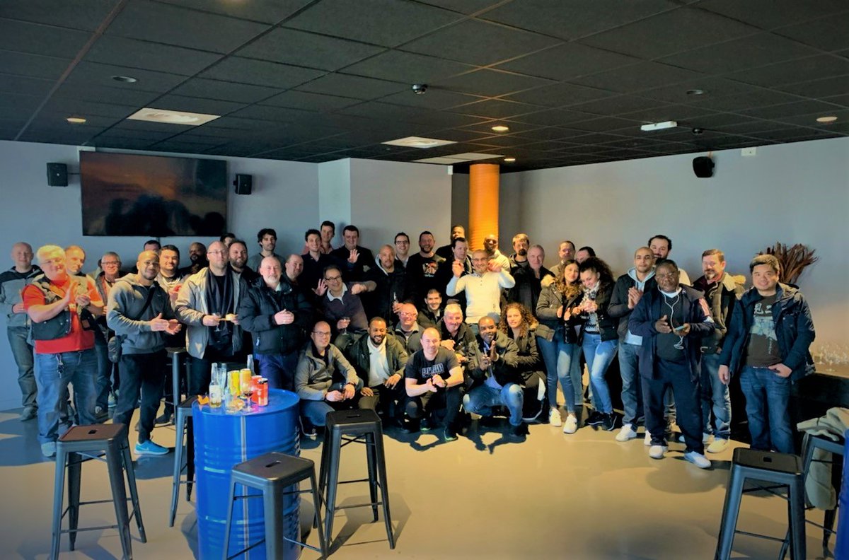 Vous cherchez une idée originale et unique pour organiser votre prochain Team building ? Faites comme les équipes ETT ! Emmenez Téléportez vos collaborateurs dans le Continuum Espace-Temps de Time Tripper. Plus d'infos : lnkd.in/egchFaQ