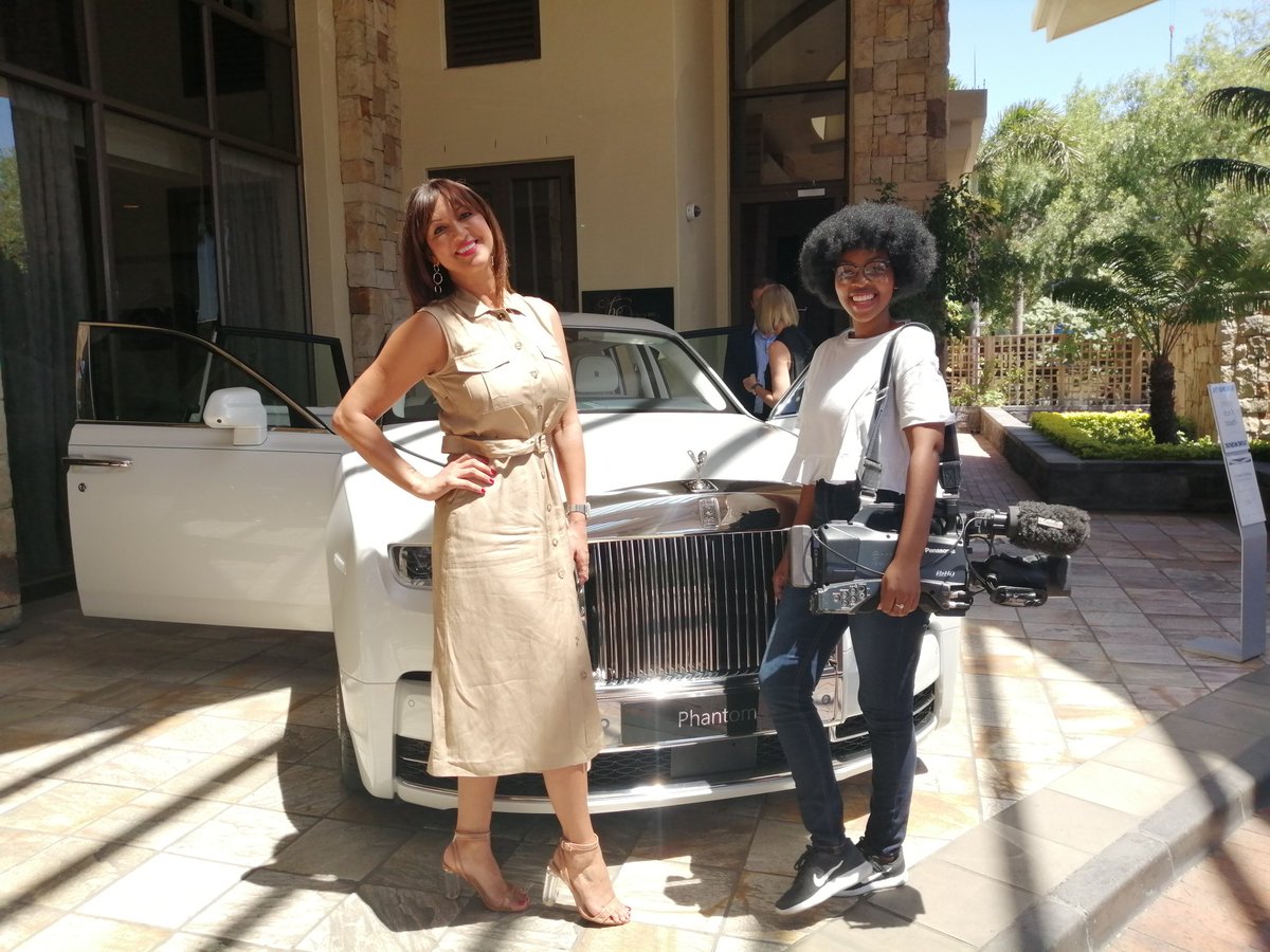 baludlamini's tweet image. #RollsRoyce #DrEstherMahlangu #disruptingpatterns