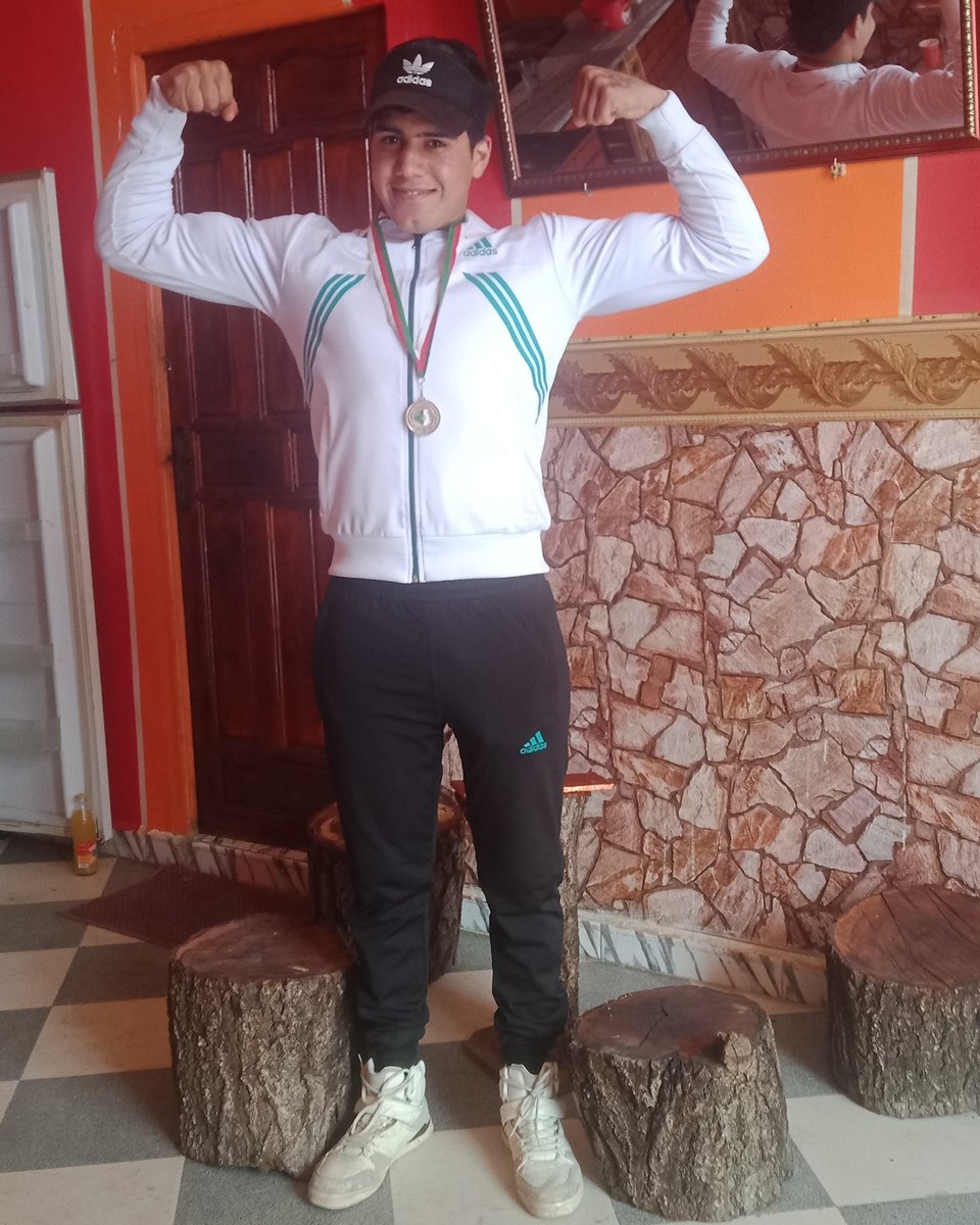 The first day of happiness in the gym