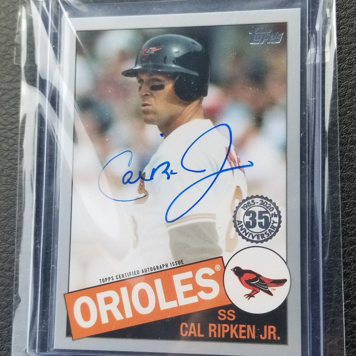 skemdog's tweet image. #2020topps #1/1 #calripkenjr autograph