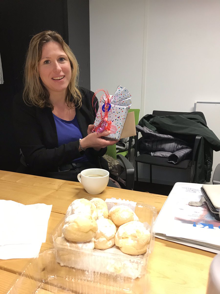 Bedankt Paulien voor de enorm fijne samenwerking zowel binnen #IOG <a href="/sHeerenLoo/">'s Heeren Loo</a> als binnen <a href="/SamenKek/">Samen Kek</a> ! Heel veel succes en werkplezier bij je nieuwe baan!