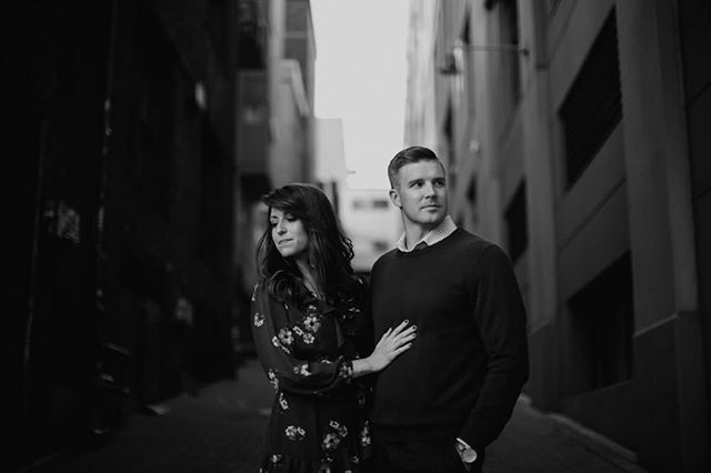 We are often asked about how to personalize an engagement session.  For Andrew and Allison, that was capturing their session in the spaces and places that are meaningful to them where they live, Seattle.