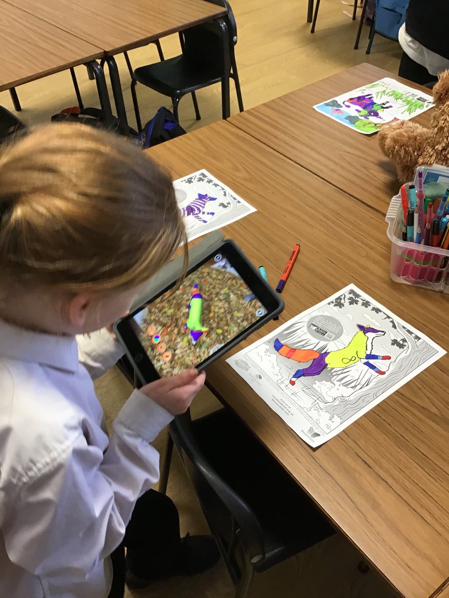 BantMissGrant's tweet photo. This afternoon the learners got to choose their own Quiver pictures to bring to life today. There were some funky foxes and colourful cows in our class! ๐ฆ๐ฎ #banttechweek https://t.co/ploeeL0YoX