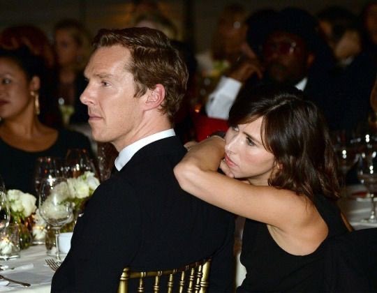 b_yahkah's tweet photo. Happy anniversary Mr and Mrs. Cumberbatch!!!!!❤️
本日バレンタインデーはベネ様&ソフィーさんの記念すべき結婚記念日です💒💍💘
(勝手に)盛大にお祝いしましょう🥂✨
私の憧れのカップルです😭✨
#BenedictCumberbatch
#SophieHunter
#CumberLove #HunterBatch
#ValentinesDay2020 https://t.co/Q2LqgIGYtr