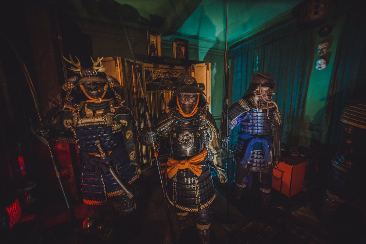 zaksabout's tweet photo. Chromiopolis Noir
A Series of images taken at various locations #zaksabout
Always on duty.
Taken Oct 2019.
https://t.co/WMHR9fRyOA
#zaksabout #imashots #photographer #lovelife #pushforward #samurai #snowshill #snowshillmanor #nationaltrust #colour #figures #daysout https://t.co/mahWsX0YTi