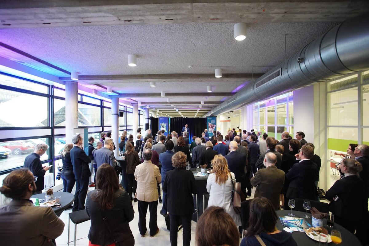 LeidenDelftEras's tweet image. Welkom op het eerste netwerkevent van #leidendelfterasmus!
Connect met @unileiden @tudelft en @erasmusuni en vele partners in de regio.

#LDEwerktsamen #joinournetwork